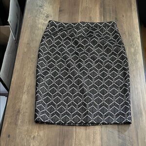 The Limited Black and White Geometric Pencil Skirt